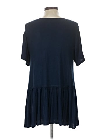 Zenana Premium Short Sleeve Top (view 2)