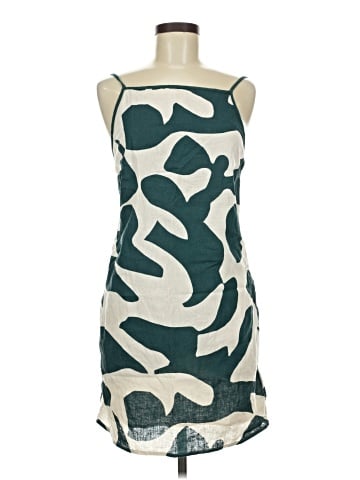 Abercrombie & Fitch Cocktail Dress (view 1)