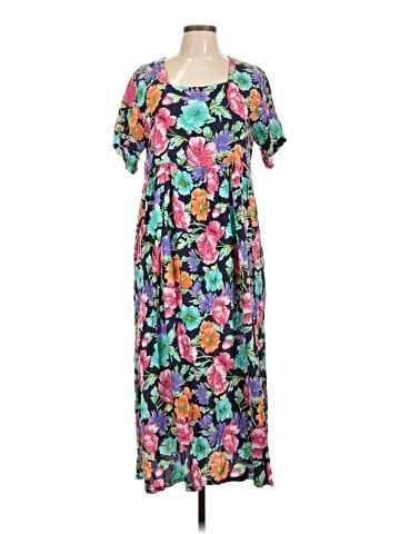 Diane von Furstenberg Casual Dress (view 1)