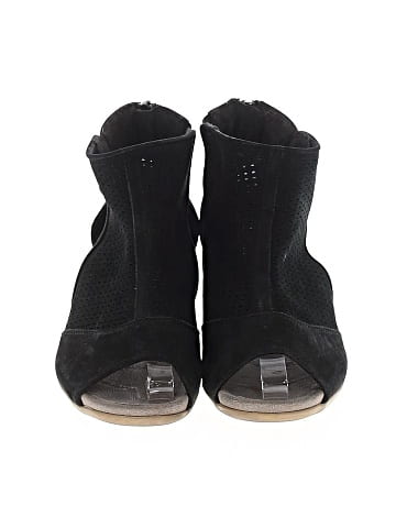 Earth Ankle Boots (view 2)