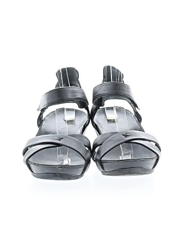 Camper Wedges (view 2)