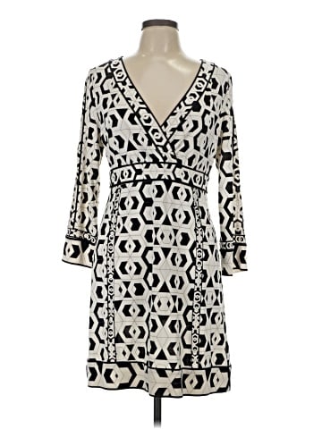Diane von Furstenberg Casual Dress (view 1)