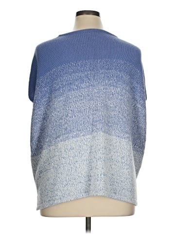 Vince. Poncho (view 2)