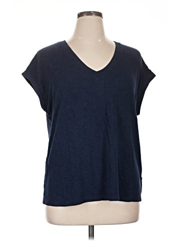 Jessica Simpson Short Sleeve T-Shirt (view 1)