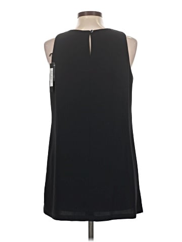 Yansi Fugel Sleeveless Blouse (view 2)