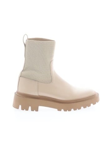 MNG Boots (view 1)