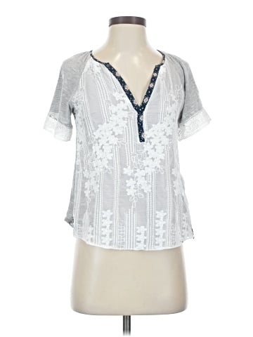 Tiny Short Sleeve Blouse (view 1)