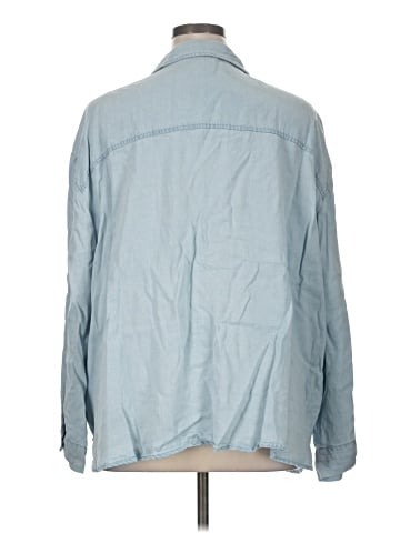 Hayden 3/4 Sleeve Button-Down Shirt (view 2)
