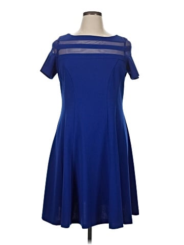 Sandra Darren Casual Dress (view 1)