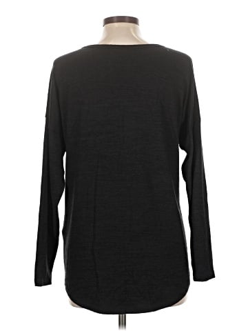 Abercrombie & Fitch Long Sleeve T-Shirt (view 2)
