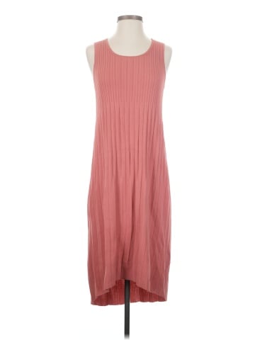 Marla Wynne Casual Dress (view 1)