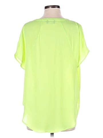 Astr Short Sleeve Blouse (view 2)
