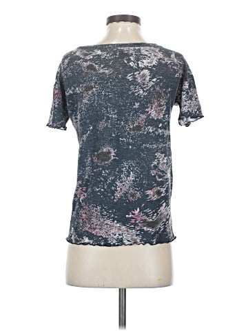 Hi-Line Short Sleeve Top (view 2)