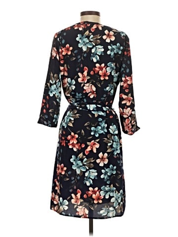 Janis & John Casual Dress (view 2)