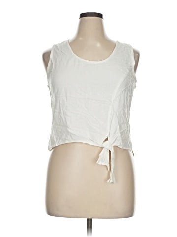 Style Envy Sleeveless T-Shirt (view 1)
