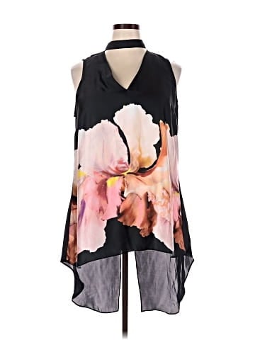 Bisou Bisou Sleeveless Blouse (view 1)