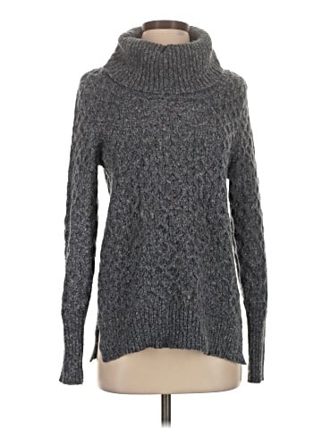 retrology Turtleneck Sweater (view 1)