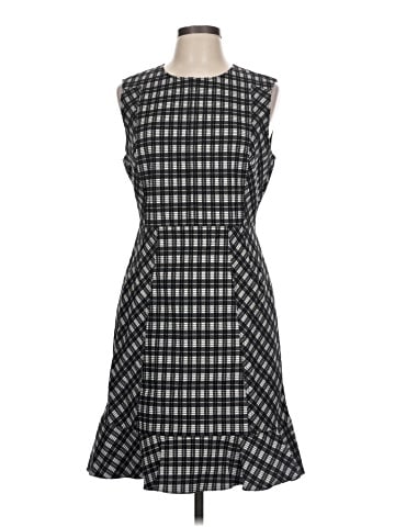Diane von Furstenberg Casual Dress (view 1)
