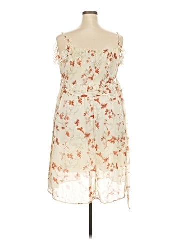 Simplee Cocktail Dress (view 2)