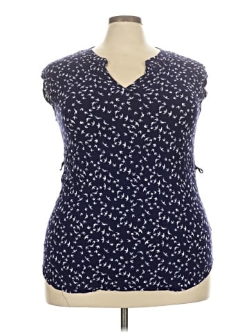 Le Lis Sleeveless Blouse (view 1)