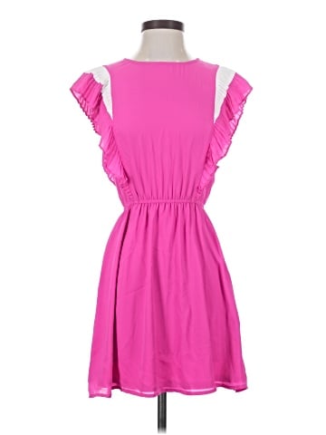 Allison & Kelly Casual Dress (view 1)