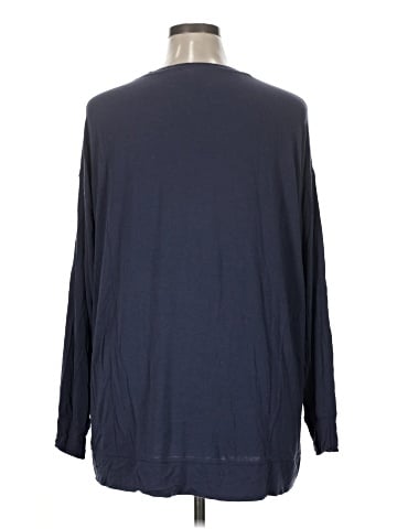 Old Navy Long Sleeve T-Shirt (view 2)
