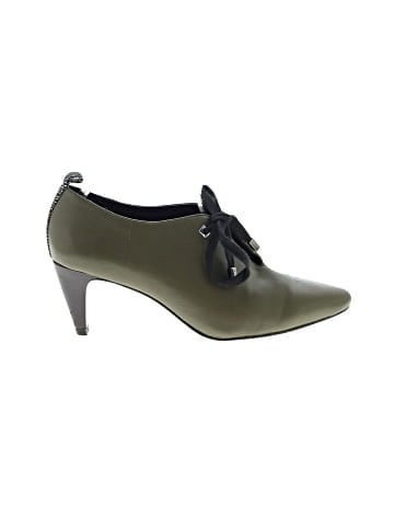 LOGO Heels (view 1)