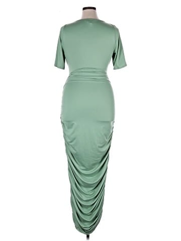 The Curve LA Cocktail Dress (view 2)