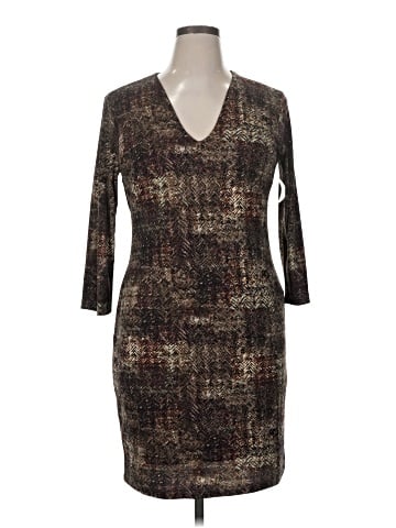 Karen Kane Casual Dress (view 1)