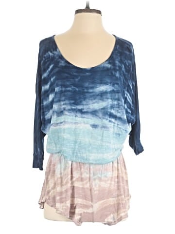 Young Fabulous & Broke Casual Dress (view 1)
