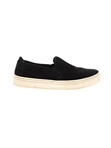 The Flexx Sneakers (view 1)