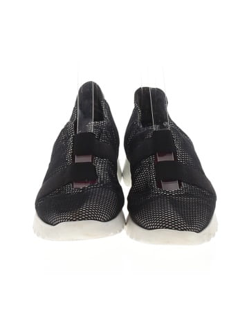 Munro American Sneakers (view 2)