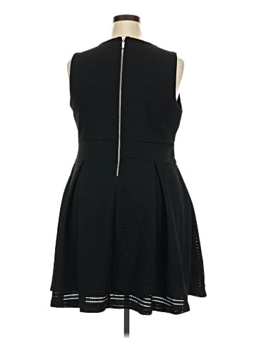 Jennifer Lopez Casual Dress (view 2)
