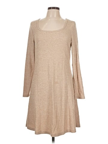 Old Navy Casual Dress (view 1)