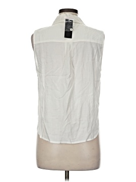 Tinley Road Sleeveless Button-Down Shirt (view 2)