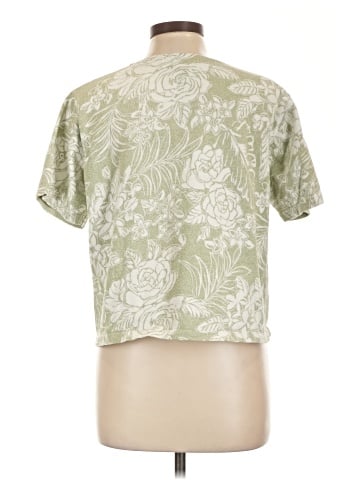 C.D. Petites Short Sleeve Top (view 2)