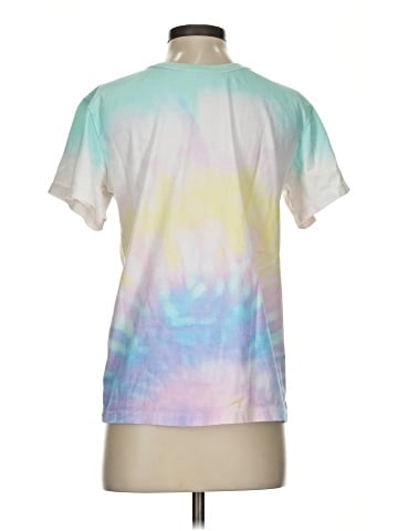 retrofête Short Sleeve T-Shirt (view 2)