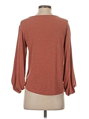 Wit & Wisdom 3/4 Sleeve Top (view 2)