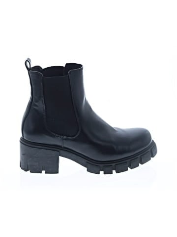Madden Girl Ankle Boots (view 1)
