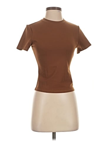 Trendy Queen Short Sleeve Turtleneck (view 1)
