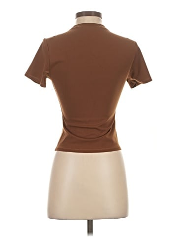 Trendy Queen Short Sleeve Turtleneck (view 2)