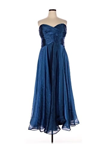 La Femme Cocktail Dress (view 1)
