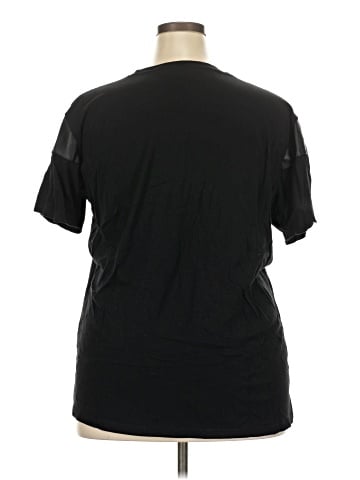 Karl Lagerfeld Paris Short Sleeve T-Shirt (view 2)