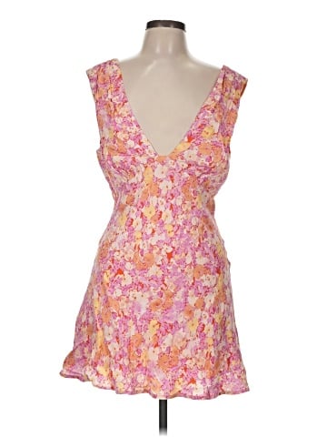Le Lis Cocktail Dress (view 1)