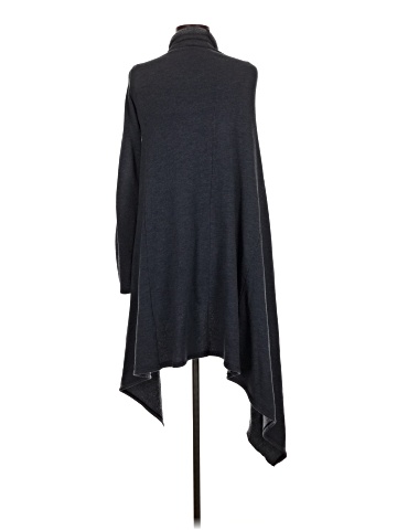 Yala Poncho (view 2)