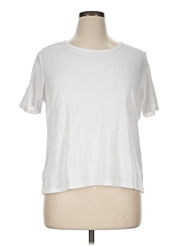 Vicki Wayne Short Sleeve T-Shirt (view 1)