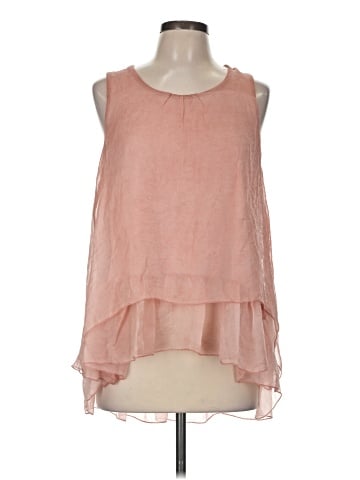 The Pyramid Collection Sleeveless Blouse (view 1)