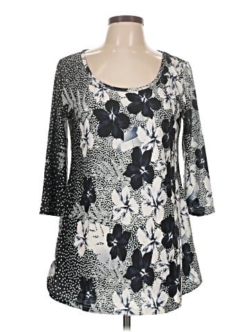 Nandashe 3/4 Sleeve Blouse (view 1)