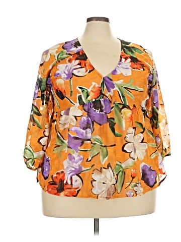 Weekend Suzanne Betro 3/4 Sleeve Blouse (view 1)