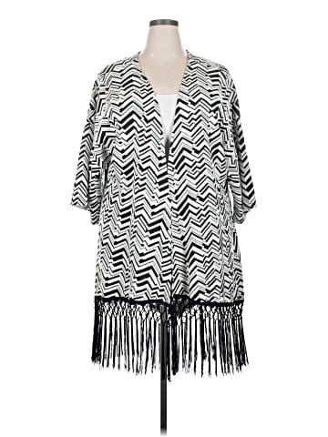 Avenue Poncho (view 1)